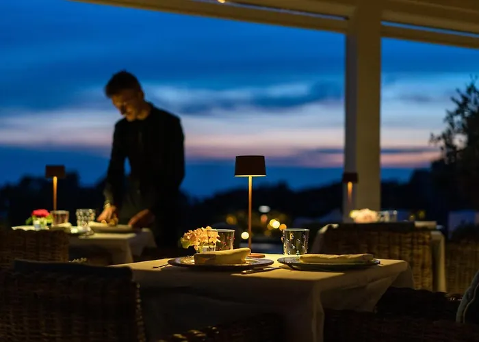 Отель La Minerva