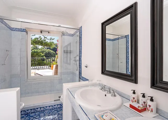 Отель La Minerva 5*