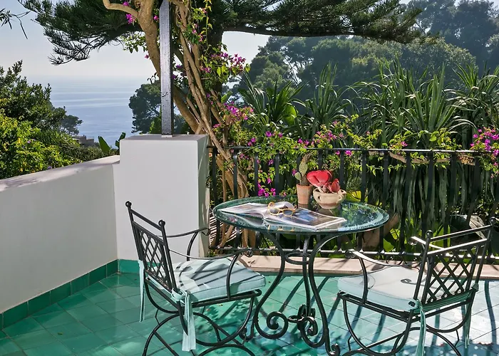 Отель La Minerva 5*