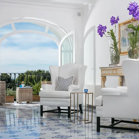 Otel La Minerva